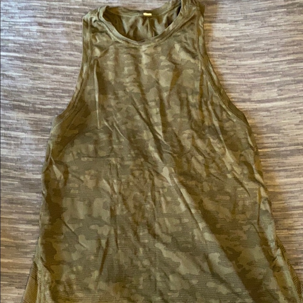 Lululemon Tie Back High Knick Camo Tank